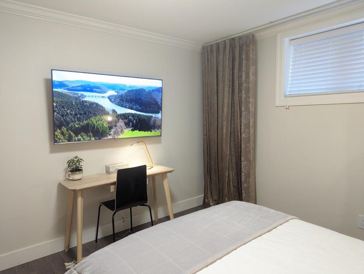 Nice Home Away At Vancouver Near Yvr Buitenkant foto
